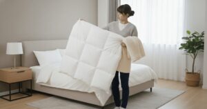 決定版！毛布と羽毛布団どっちが暖かい？素材で決まる重ね順